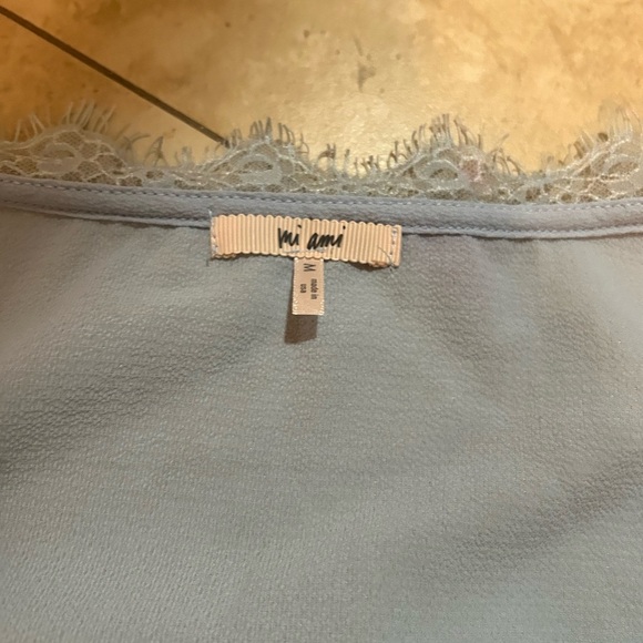 mi ami FRANCESCAS COLLECTION Light Blue Lace Trim wrap Blouse - Picture 3 of 5